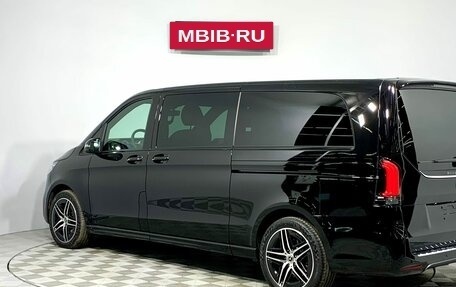 Mercedes-Benz V-Класс, 2024 год, 18 025 000 рублей, 34 фотография