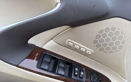 Lexus IS II рестайлинг 2, 2011 год, 1 850 000 рублей, 19 фотография