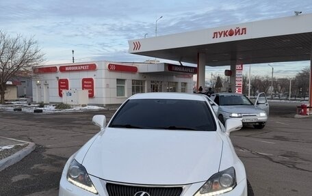 Lexus IS II рестайлинг 2, 2011 год, 1 850 000 рублей, 2 фотография