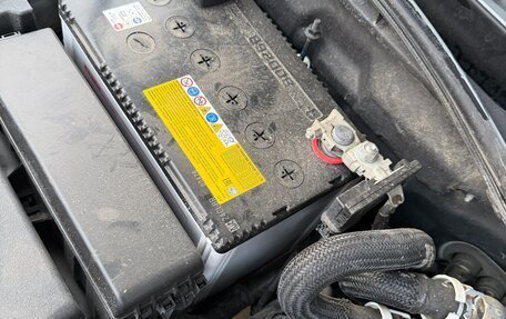 Lexus IS II рестайлинг 2, 2011 год, 1 850 000 рублей, 28 фотография