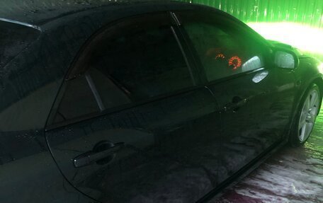 Mazda Atenza II, 2002 год, 690 000 рублей, 18 фотография