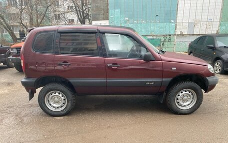 Chevrolet Niva I рестайлинг, 2004 год, 250 000 рублей, 4 фотография