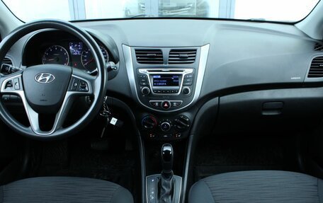 Hyundai Solaris II рестайлинг, 2016 год, 885 000 рублей, 20 фотография