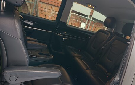 Mercedes-Benz V-Класс, 2014 год, 3 500 000 рублей, 10 фотография