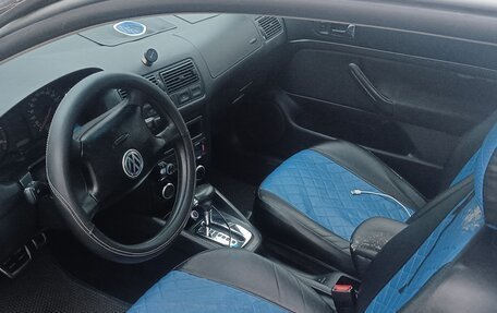 Volkswagen Golf IV, 2000 год, 300 000 рублей, 2 фотография