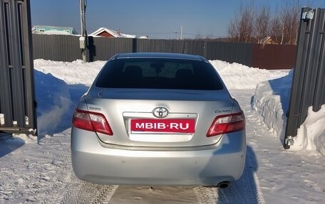 Toyota Camry, 2007 год, 1 050 000 рублей, 10 фотография