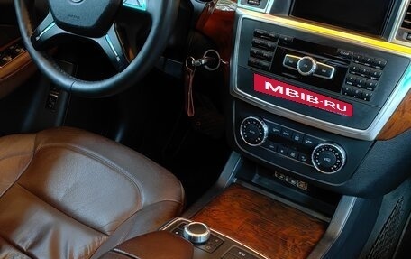 Mercedes-Benz GL-Класс, 2015 год, 3 500 000 рублей, 14 фотография