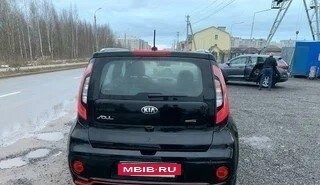 KIA Soul II рестайлинг, 2018 год, 1 250 000 рублей, 7 фотография
