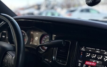 Dodge Charger, 2018 год, 3 850 000 рублей, 22 фотография