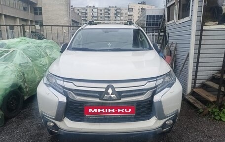 Mitsubishi Pajero Sport III рестайлинг, 2021 год, 2 700 000 рублей, 1 фотография