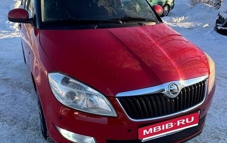 Skoda Fabia II, 2013 год, 970 000 рублей, 2 фотография