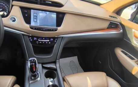 Cadillac XT5 I рестайлинг, 2016 год, 3 000 000 рублей, 12 фотография