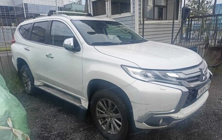 Mitsubishi Pajero Sport III рестайлинг, 2021 год, 2 700 000 рублей, 3 фотография