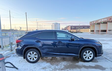 Lexus RX IV рестайлинг, 2016 год, 3 999 999 рублей, 4 фотография