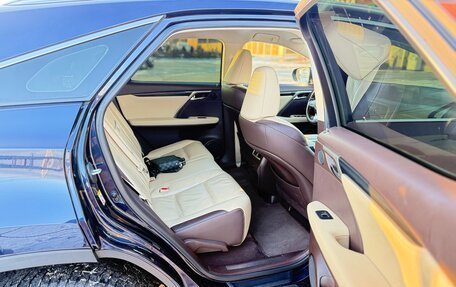 Lexus RX IV рестайлинг, 2016 год, 3 999 999 рублей, 6 фотография