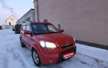 KIA Soul I рестайлинг, 2011 год, 750 000 рублей, 13 фотография