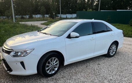 Toyota Camry, 2017 год, 2 000 000 рублей, 14 фотография