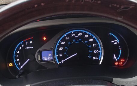 Toyota Sienna III, 2011 год, 1 750 000 рублей, 6 фотография