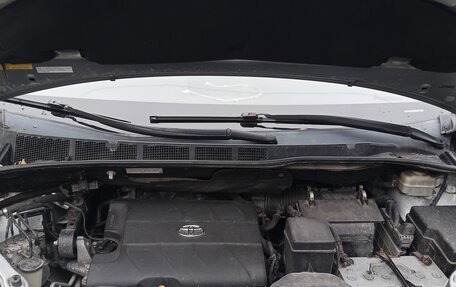 Toyota Sienna III, 2011 год, 1 750 000 рублей, 13 фотография