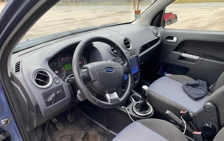 Ford Fusion I, 2006 год, 450 000 рублей, 6 фотография