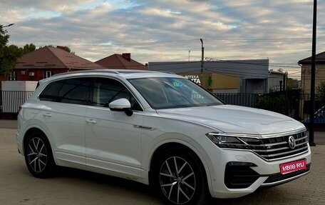 Volkswagen Touareg III, 2019 год, 5 350 000 рублей, 1 фотография