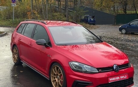 Volkswagen Golf R VII, 2018 год, 3 980 000 рублей, 1 фотография