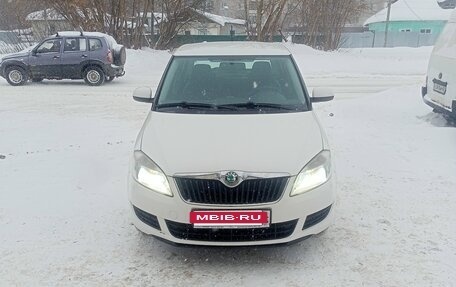 Skoda Fabia II, 2012 год, 675 000 рублей, 3 фотография