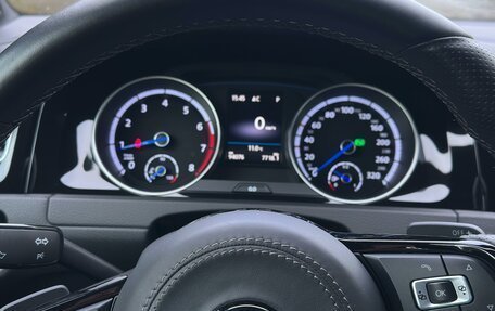 Volkswagen Golf R VII, 2018 год, 3 980 000 рублей, 5 фотография