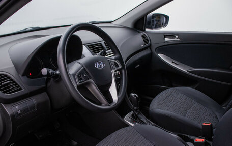 Hyundai Solaris II рестайлинг, 2015 год, 1 120 000 рублей, 10 фотография