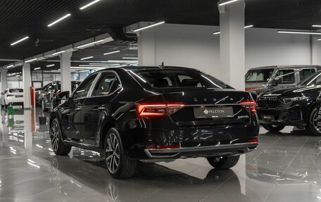 Skoda Superb III рестайлинг, 2025 год, 3 520 000 рублей, 4 фотография