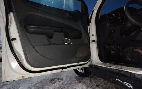 Ford Focus II рестайлинг, 2006 год, 220 000 рублей, 10 фотография