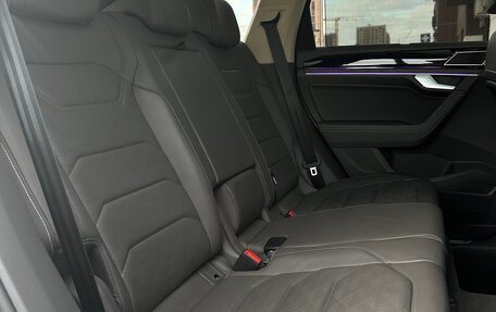 Volkswagen Touareg III, 2019 год, 5 350 000 рублей, 18 фотография