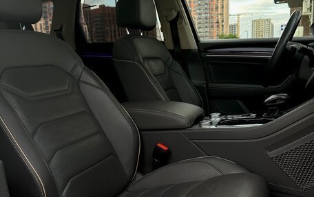 Volkswagen Touareg III, 2019 год, 5 350 000 рублей, 20 фотография