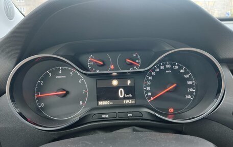 Opel Crossland X I, 2019 год, 1 450 000 рублей, 21 фотография