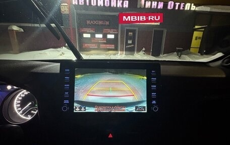 Toyota Camry, 2021 год, 3 700 000 рублей, 5 фотография