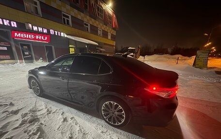 Toyota Camry, 2021 год, 3 700 000 рублей, 4 фотография