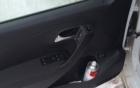 Volkswagen Polo VI (EU Market), 2013 год, 670 000 рублей, 7 фотография