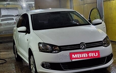 Volkswagen Polo VI (EU Market), 2013 год, 670 000 рублей, 10 фотография