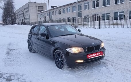 BMW 1 серия, 2010 год, 765 000 рублей, 2 фотография