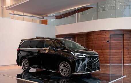 Lexus LM, 2025 год, 17 290 000 рублей, 1 фотография