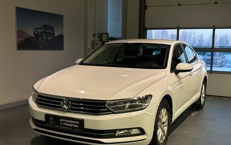 Volkswagen Passat B8 рестайлинг, 2019 год, 2 250 000 рублей, 1 фотография