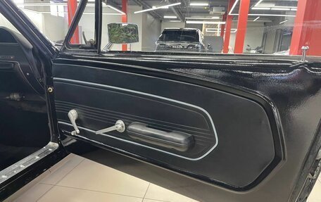 Ford Mustang VI рестайлинг, 1967 год, 6 390 000 рублей, 18 фотография