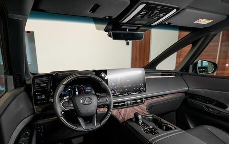 Lexus LM, 2025 год, 17 290 000 рублей, 12 фотография