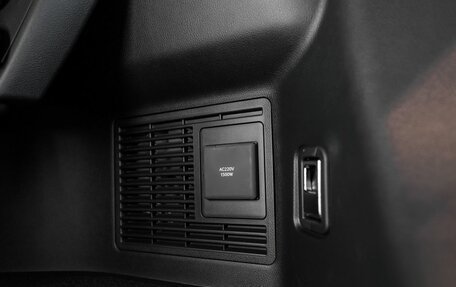 Lexus LM, 2025 год, 17 290 000 рублей, 30 фотография