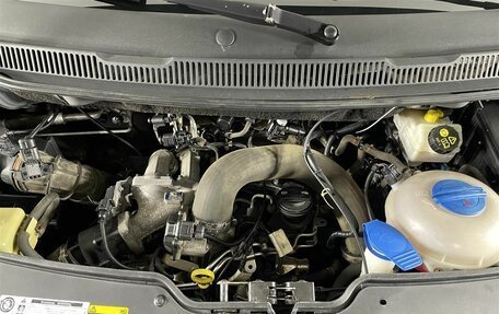 Volkswagen Caravelle T6 рестайлинг, 2016 год, 3 200 000 рублей, 21 фотография