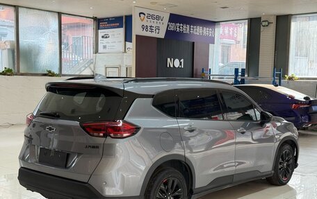 Chevrolet Orlando, 2022 год, 1 555 000 рублей, 4 фотография