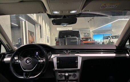 Volkswagen Passat B8 рестайлинг, 2019 год, 2 250 000 рублей, 28 фотография