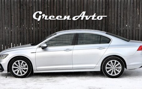 Volkswagen Passat B8 рестайлинг, 2019 год, 2 050 000 рублей, 2 фотография