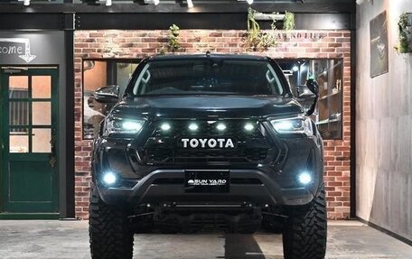 Toyota Hilux VIII, 2023 год, 6 500 000 рублей, 3 фотография