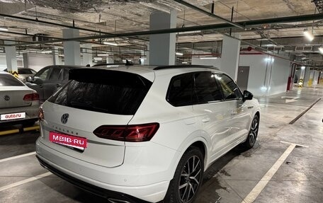 Volkswagen Touareg III, 2019 год, 6 200 000 рублей, 6 фотография